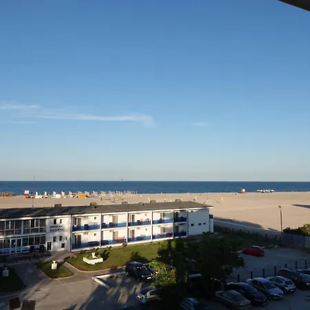 Seaside Rezidential 公寓